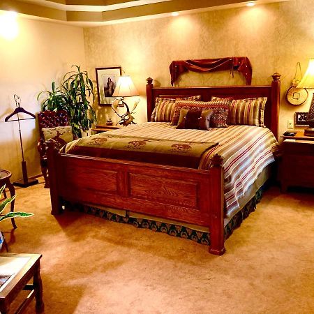 Yellowstone Cattle Baron Ensuite, Private Entrance & Parking - Prairie Rose B&B Cheyenne Exterior foto